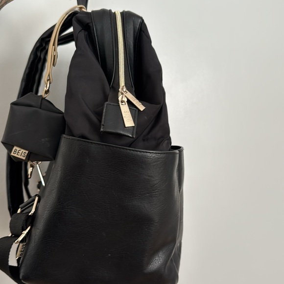 COPY - Barely used: BEIS Black Diaper Backpack (minimal wear) - Picture 16 of 16
